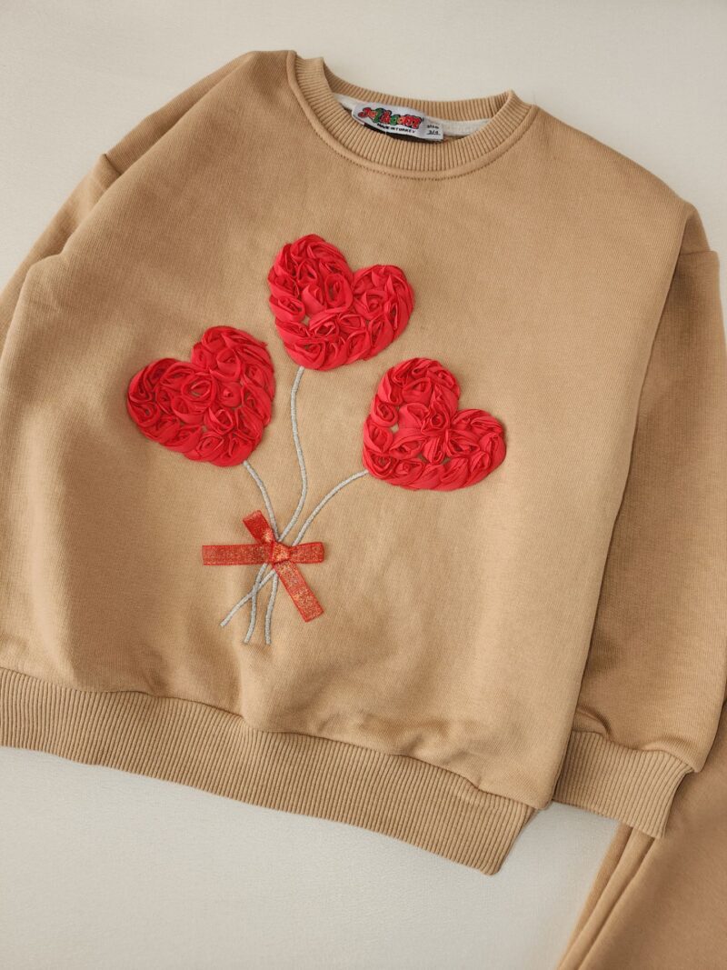 ۲۰۲۵۰۹۱۸_۰۸۱۰۲۰ بلوز شلوار مدل قلب - تصویر 1